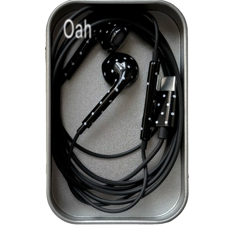 Oah Polka Dot Bedrade Oordopje - Usb C Earphone recensie en prijs